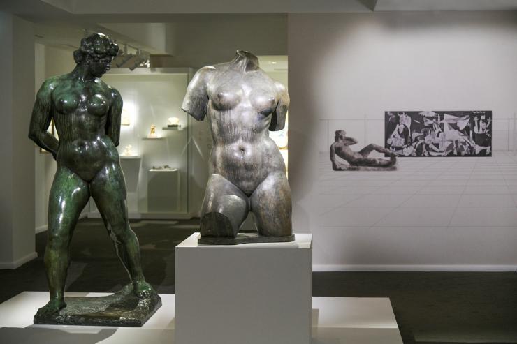 Vue d'exposition Maillol-Picasso. Défier l'Idéal classique au musée d'art Hyacinthe Rigaud 