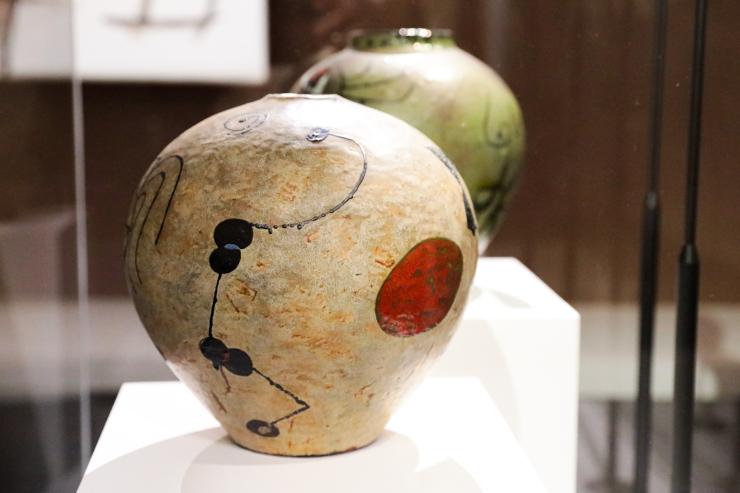 Vue de l'exposition Joan Miró. Majorque l'atelier des rêves