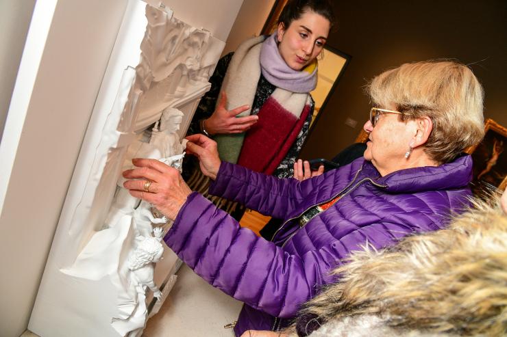 Visite tactile Perpignan barouqe au musée d'art Hyacinthe Rigaud