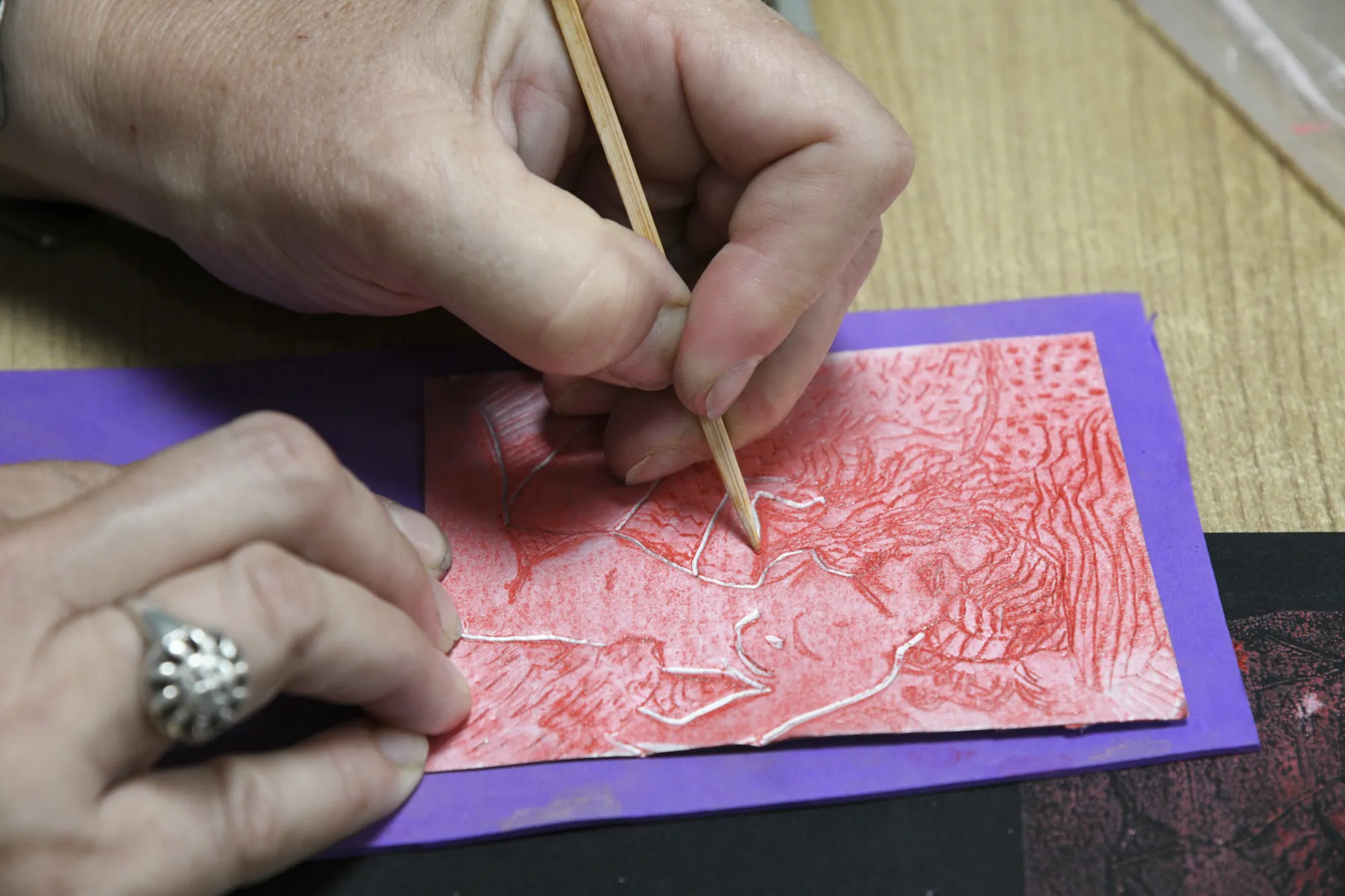 Atelier Les petits graveurs dans le cadre de l'exposition Maillol-Picasso au musée d'art Hyacinthe Rigaud Atelier Les petits graveurs dans le cadre de l'exposition Maillol-Picasso au musée d'art Hyacinthe Rigaud